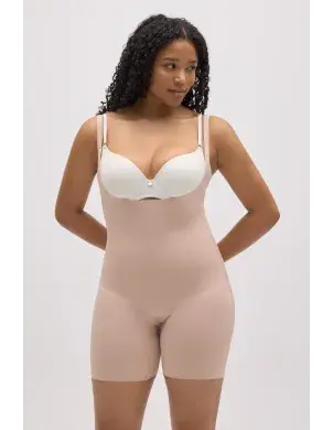 [YM19051 Negro L Ap] Ysabel Mora 19051 · Body Up Reductor (negro, L)